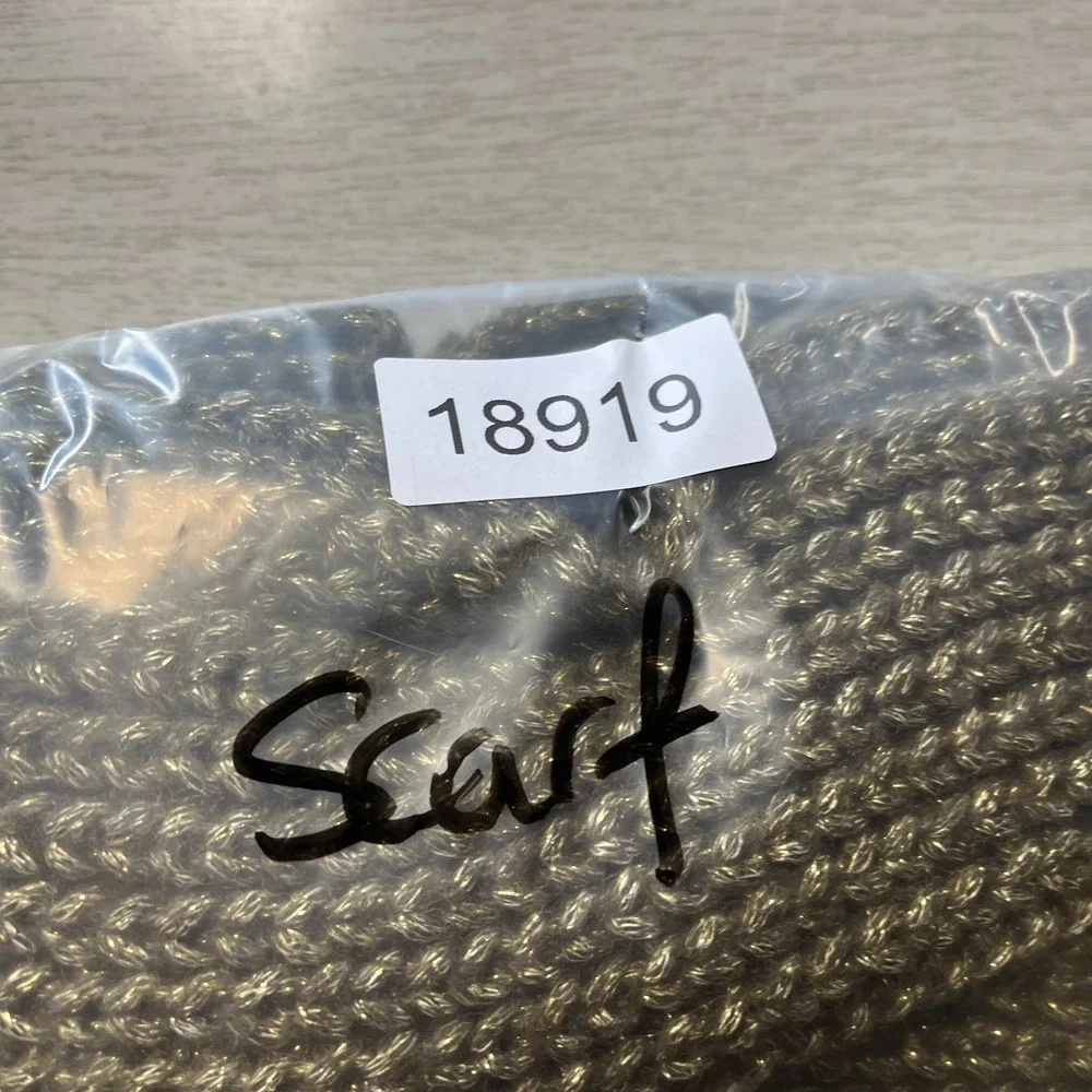 Banana Republic Infinity Scarf Unisex One Size Gold Metallic Knit Wool Blend